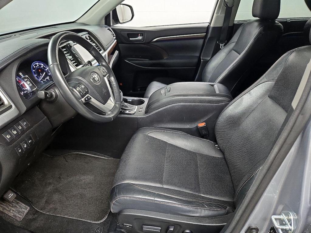 used 2015 Toyota Highlander car, priced at $20,998