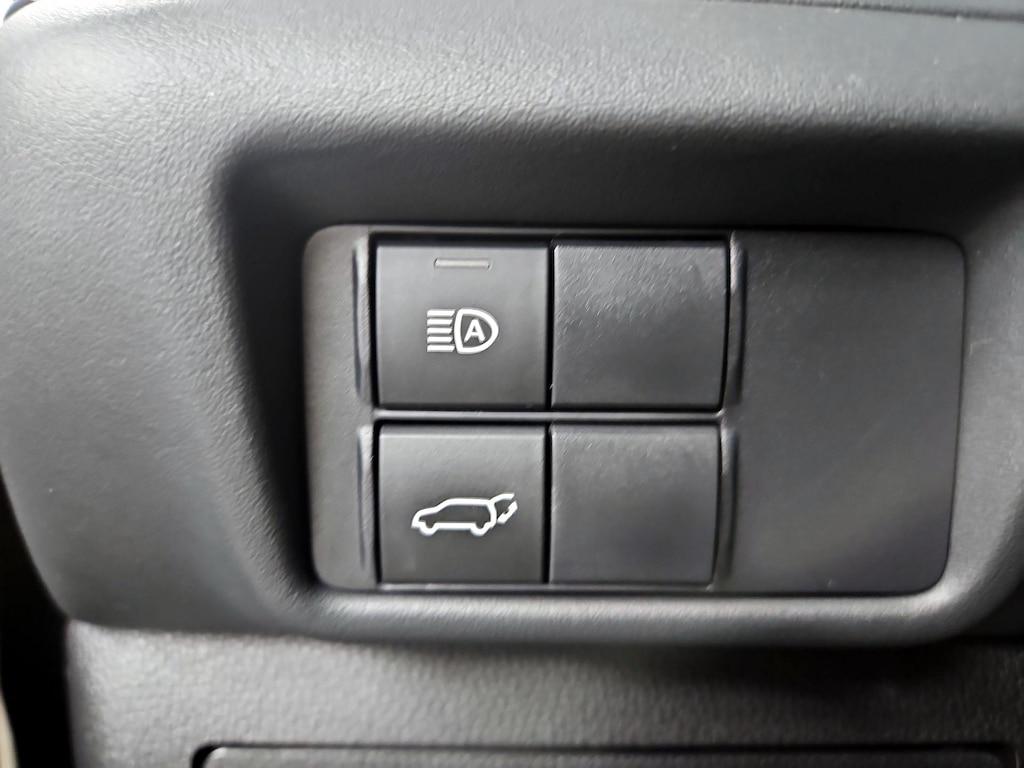 used 2021 Toyota Highlander car, priced at $36,998