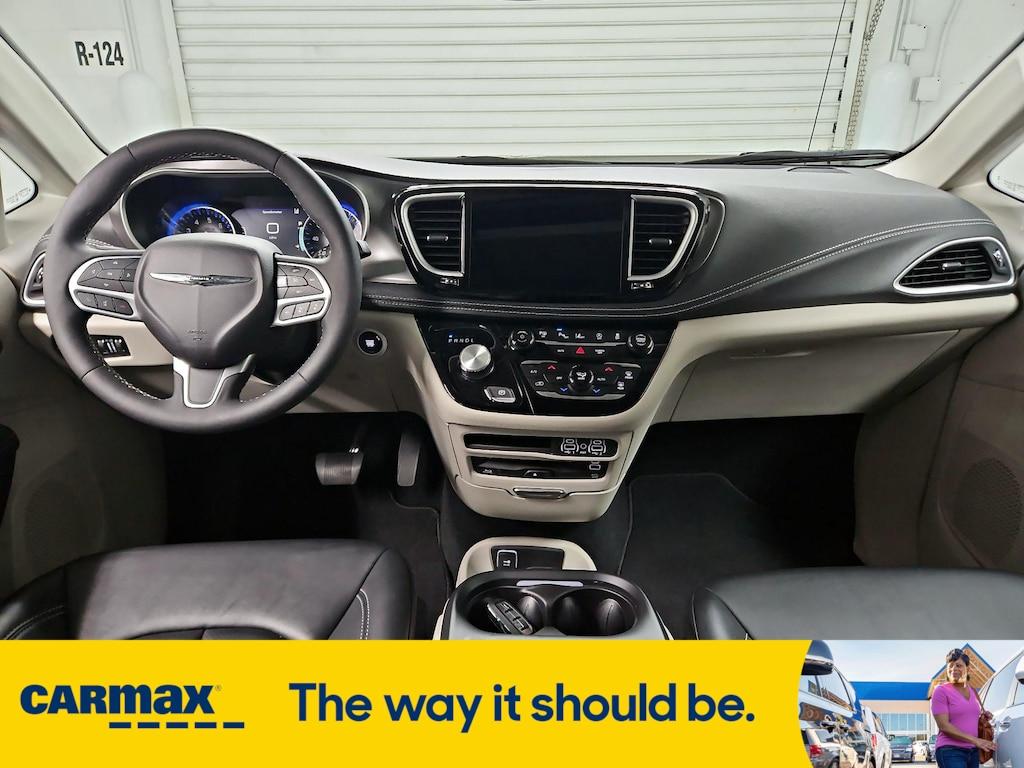 used 2024 Chrysler Pacifica car, priced at $47,998