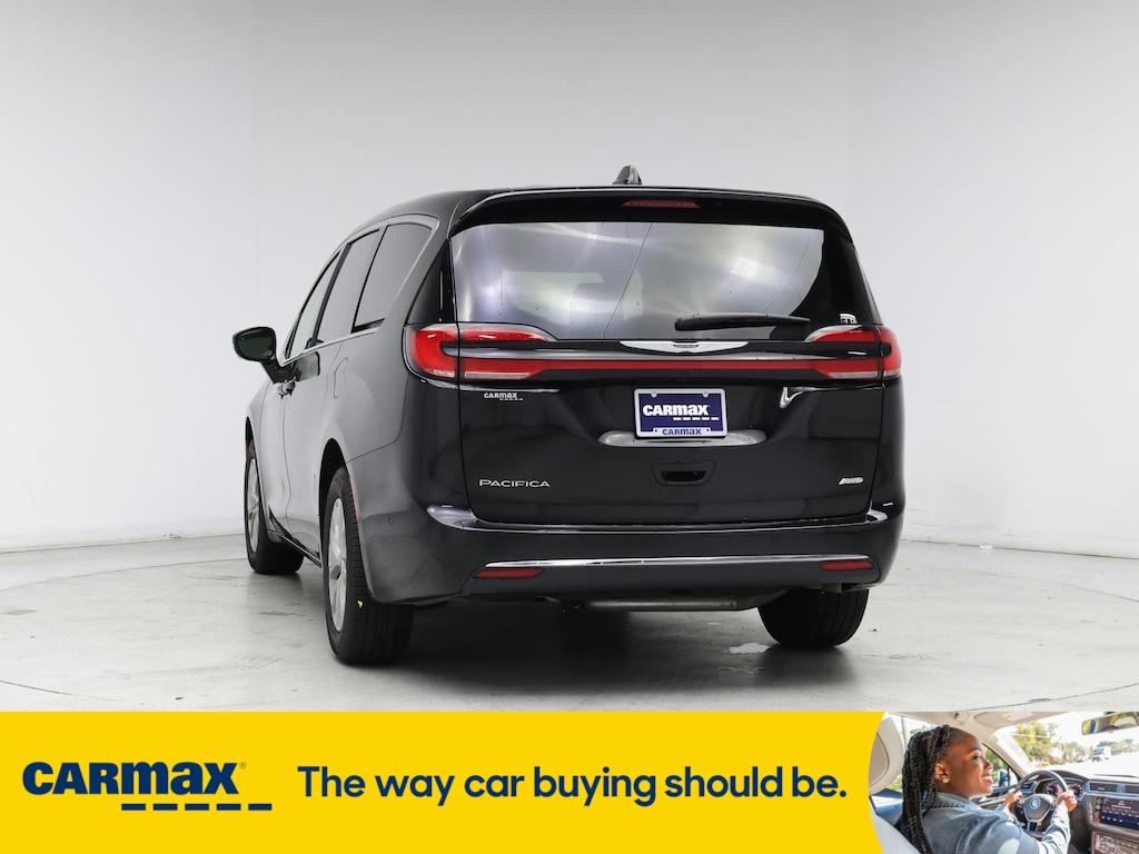 used 2024 Chrysler Pacifica car, priced at $47,998
