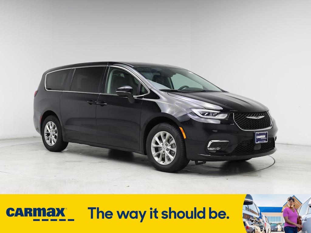 used 2024 Chrysler Pacifica car, priced at $47,998