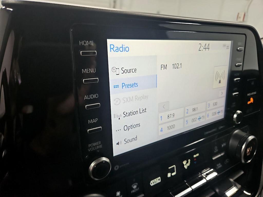 used 2022 Toyota Highlander car, priced at $36,998