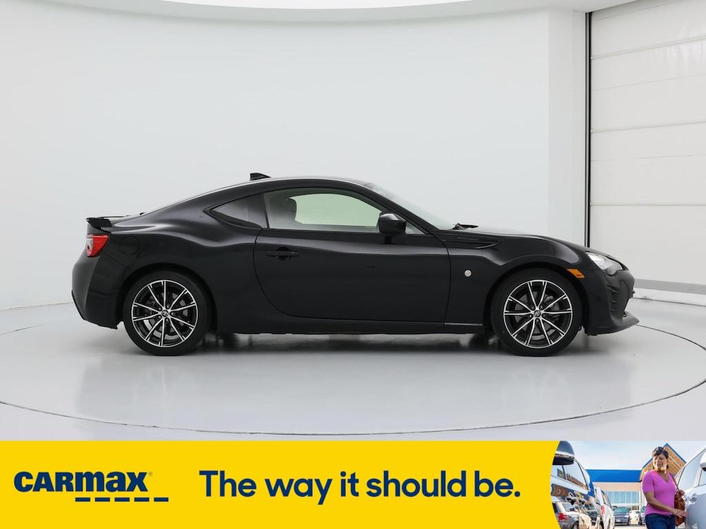 used 2020 Toyota 86 car, priced at $26,998