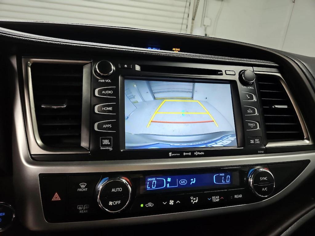 used 2016 Toyota Highlander Hybrid car, priced at $24,998