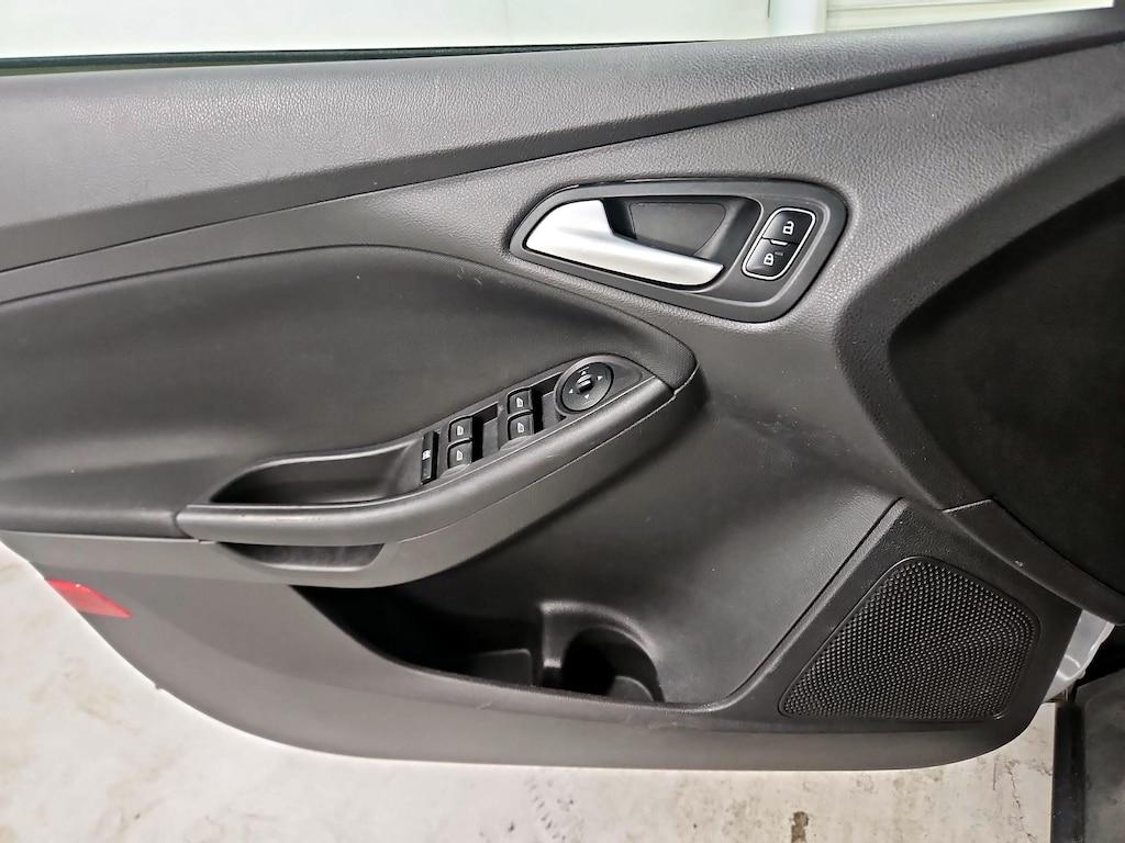 used 2015 Ford Focus car, priced at $10,998