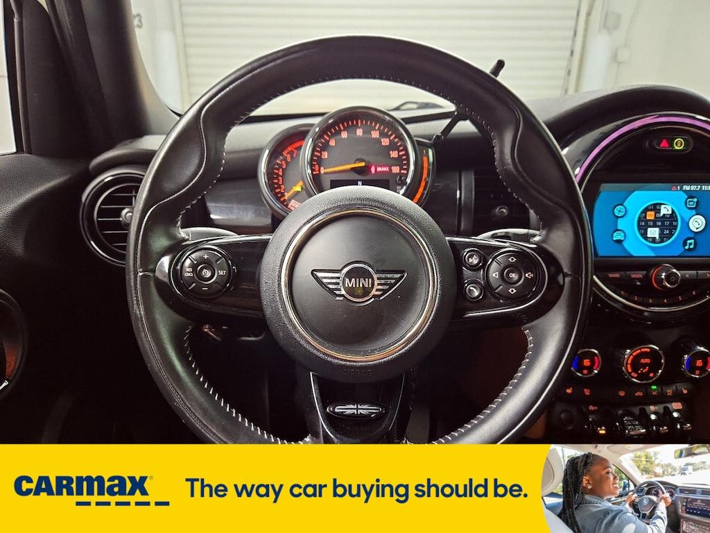 used 2019 MINI Hardtop car, priced at $19,998