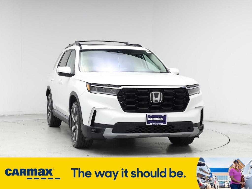 used 2024 Honda Pilot car, priced at $43,998