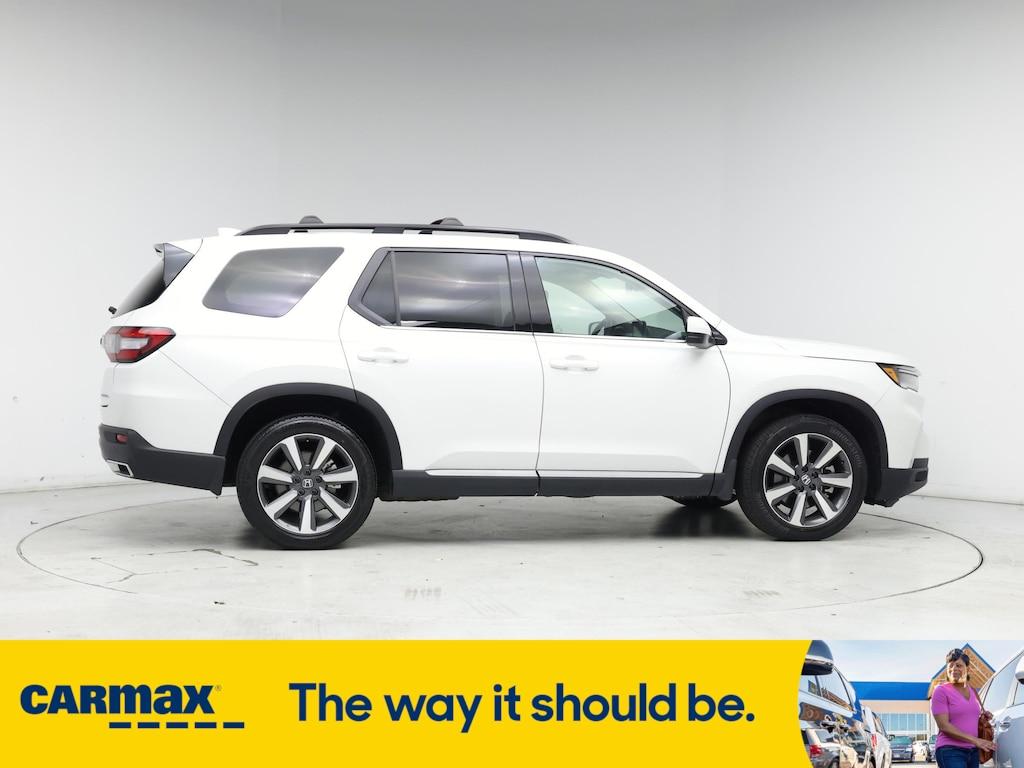 used 2024 Honda Pilot car, priced at $43,998