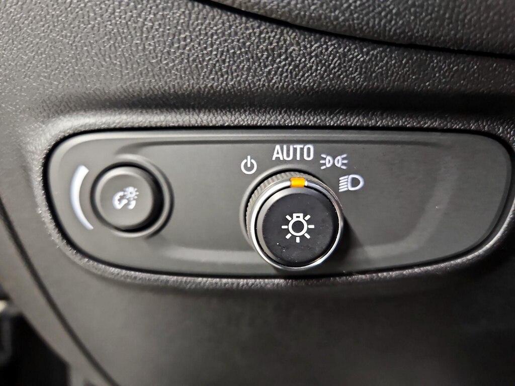 used 2019 Chevrolet Equinox car, priced at $18,998
