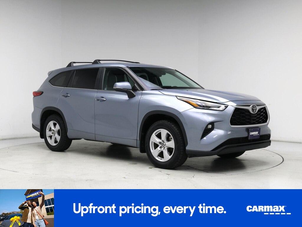 used 2023 Toyota Highlander car, priced at $35,998