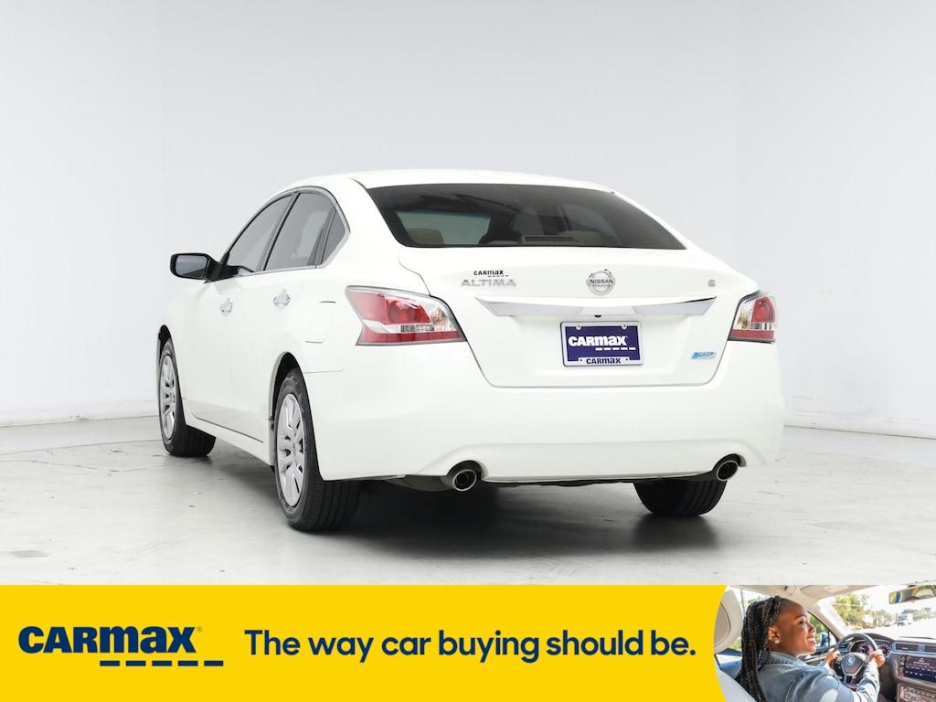 used 2014 Nissan Altima car, priced at $12,998