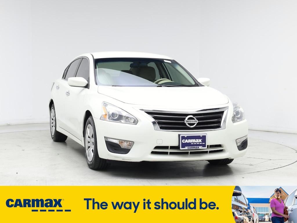 used 2014 Nissan Altima car, priced at $12,998
