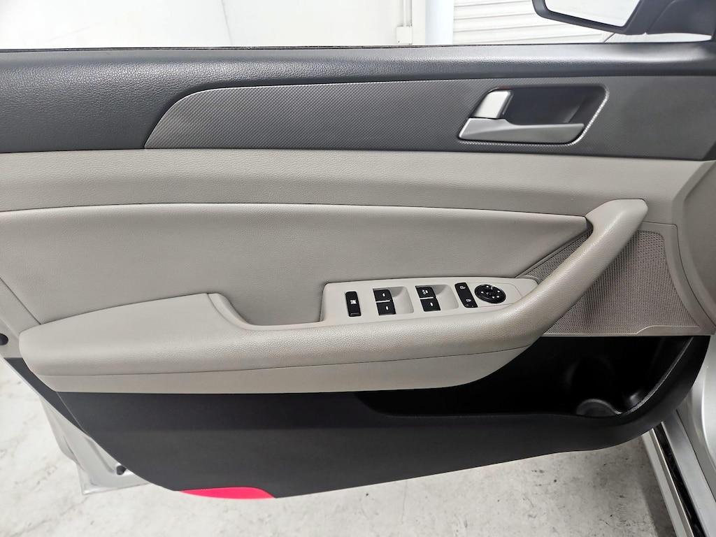 used 2016 Hyundai Sonata Hybrid car, priced at $12,998