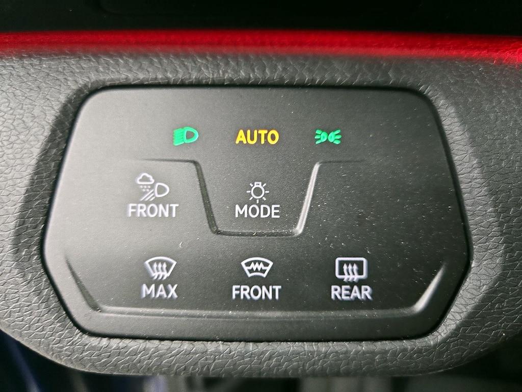 used 2022 Volkswagen ID.4 car, priced at $28,998