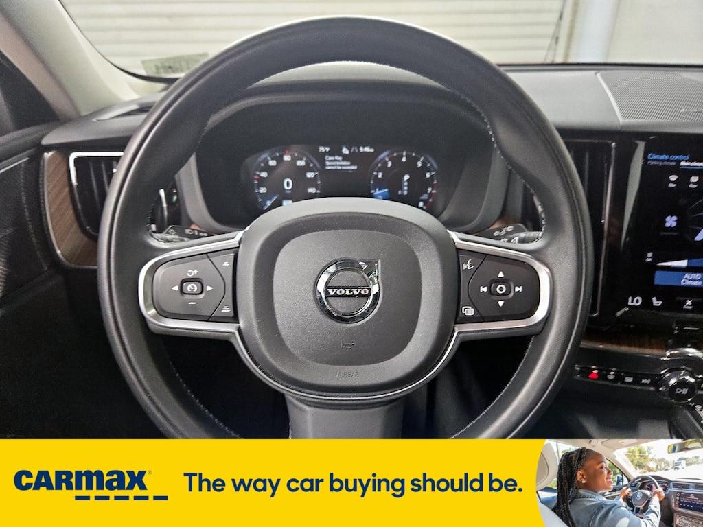 used 2021 Volvo XC60 car, priced at $33,998