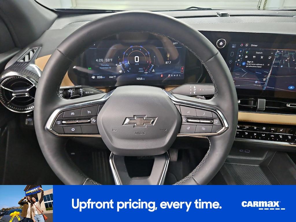 used 2025 Chevrolet Equinox car, priced at $31,998