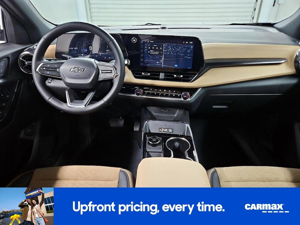 used 2025 Chevrolet Equinox car, priced at $31,998