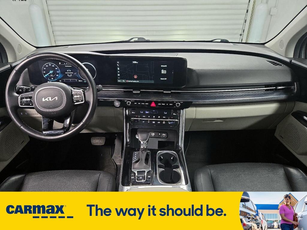 used 2024 Kia Carnival car, priced at $42,998