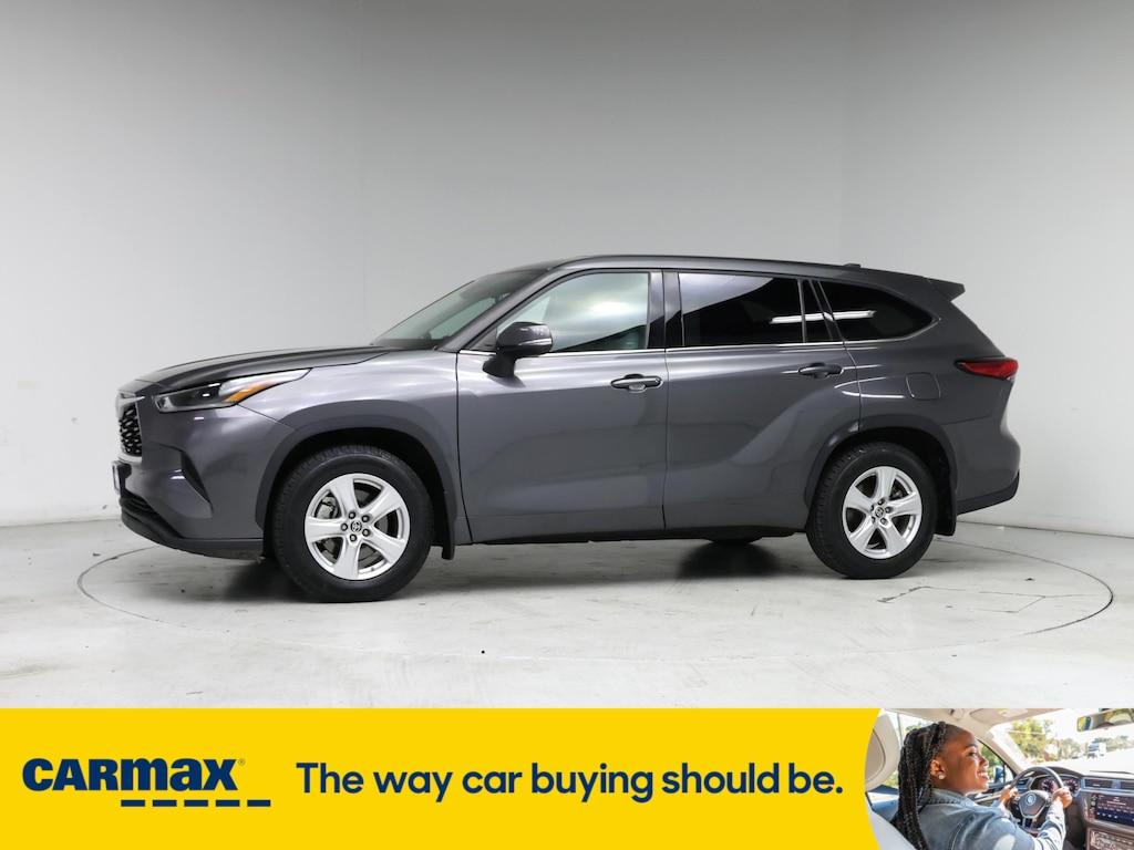 used 2021 Toyota Highlander car, priced at $30,998