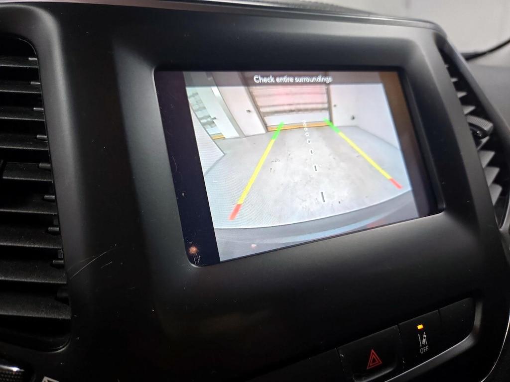 used 2021 Jeep Cherokee car, priced at $16,998