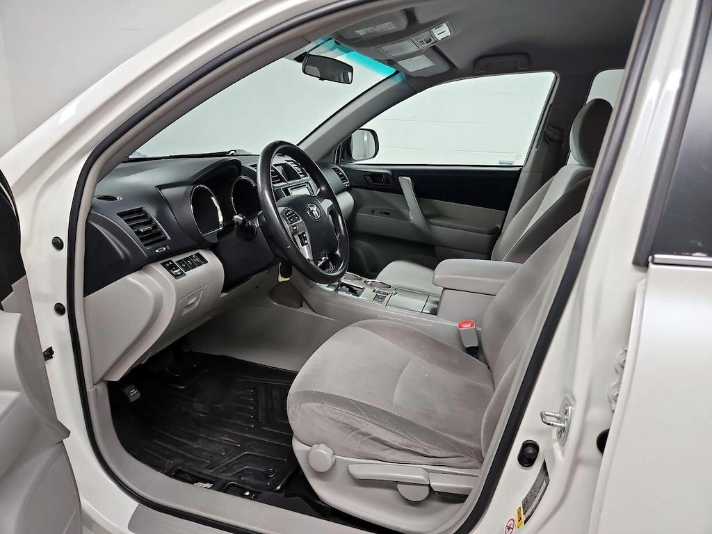 used 2013 Toyota Highlander car, priced at $16,998