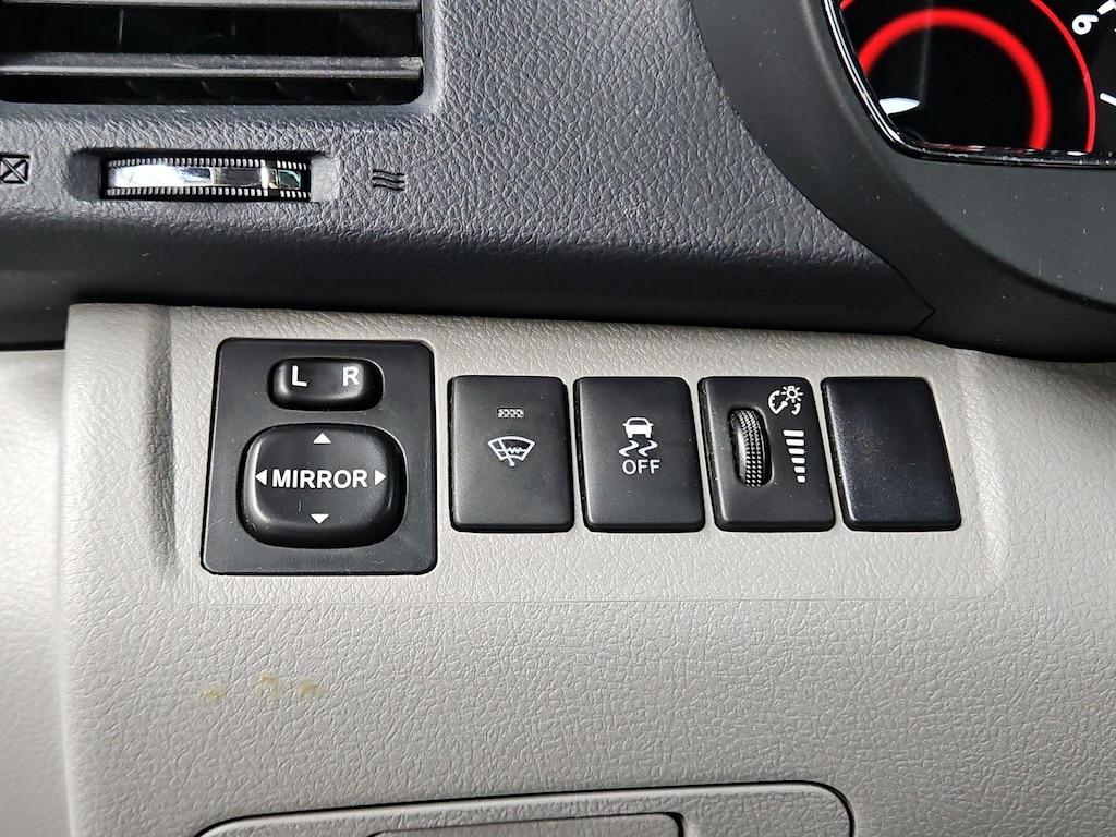 used 2013 Toyota Highlander car, priced at $16,998
