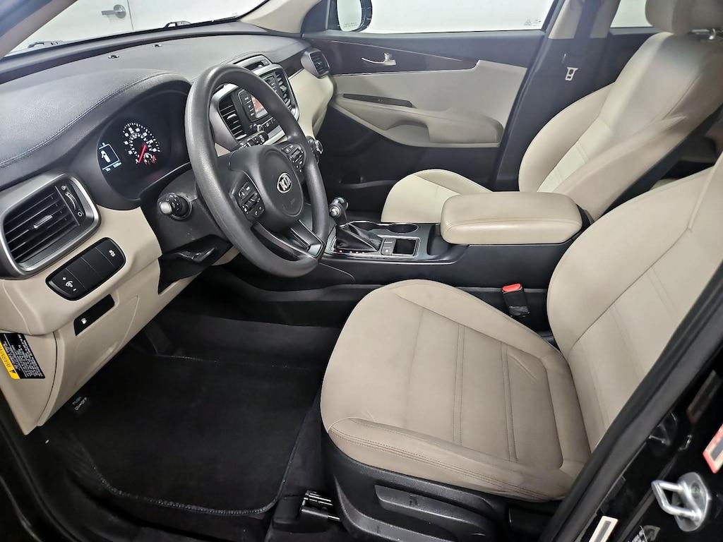 used 2016 Kia Sorento car, priced at $13,998