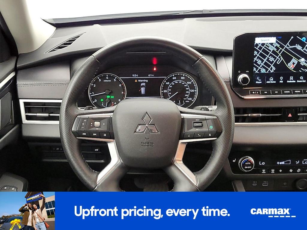 used 2024 Mitsubishi Outlander car, priced at $25,998