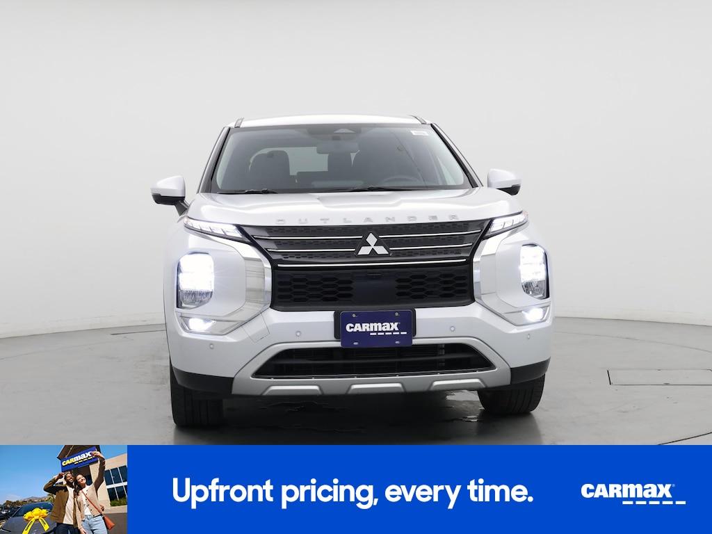 used 2024 Mitsubishi Outlander car, priced at $25,998