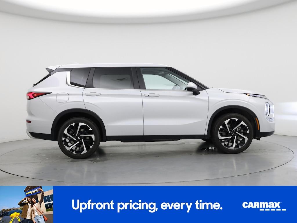 used 2024 Mitsubishi Outlander car, priced at $25,998