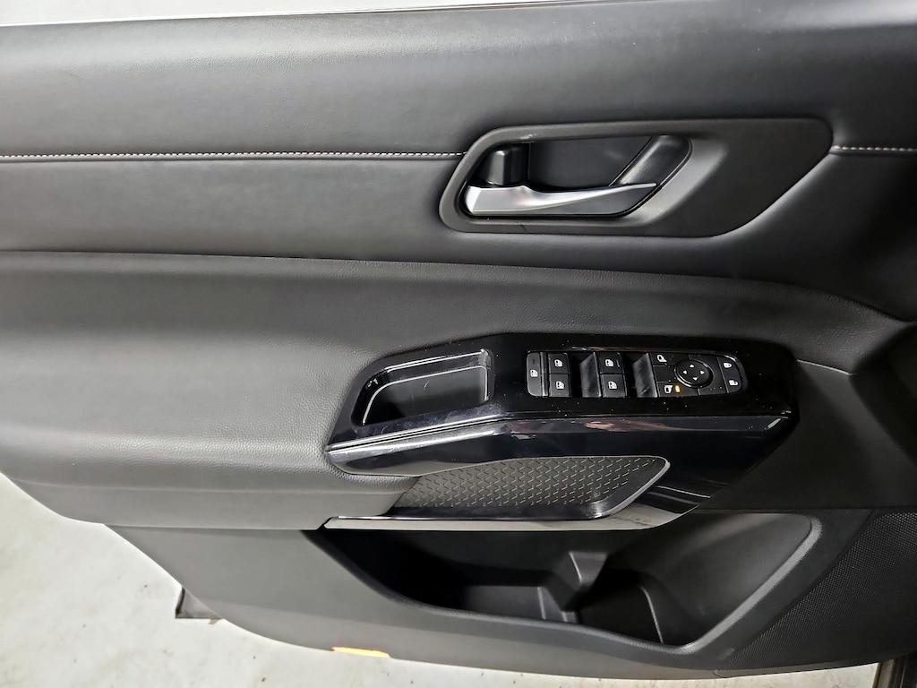 used 2022 Nissan Pathfinder car, priced at $29,998