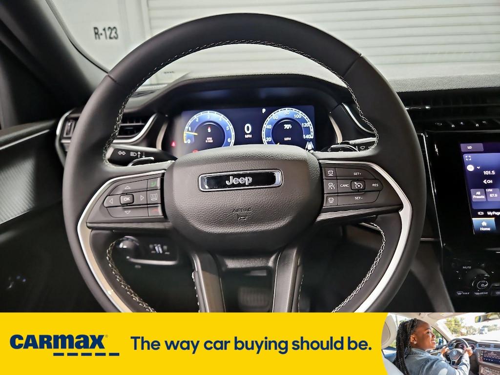 used 2024 Jeep Grand Cherokee car, priced at $33,998