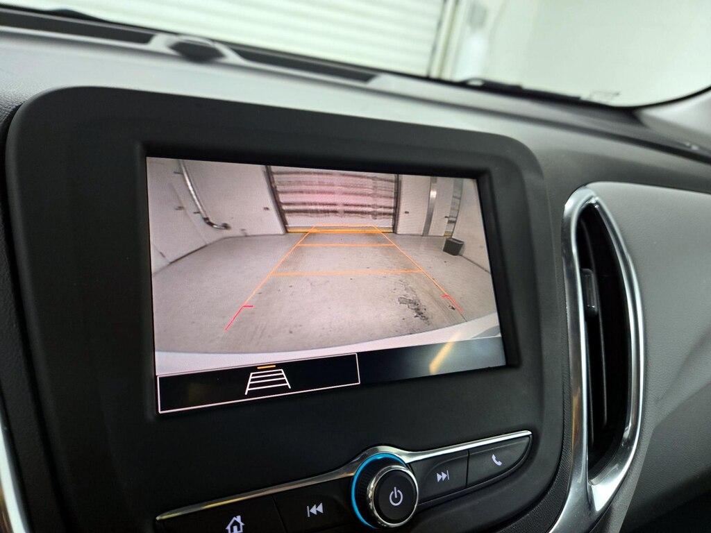 used 2022 Chevrolet Equinox car, priced at $18,998