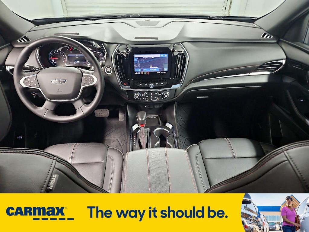 used 2022 Chevrolet Traverse car, priced at $38,998