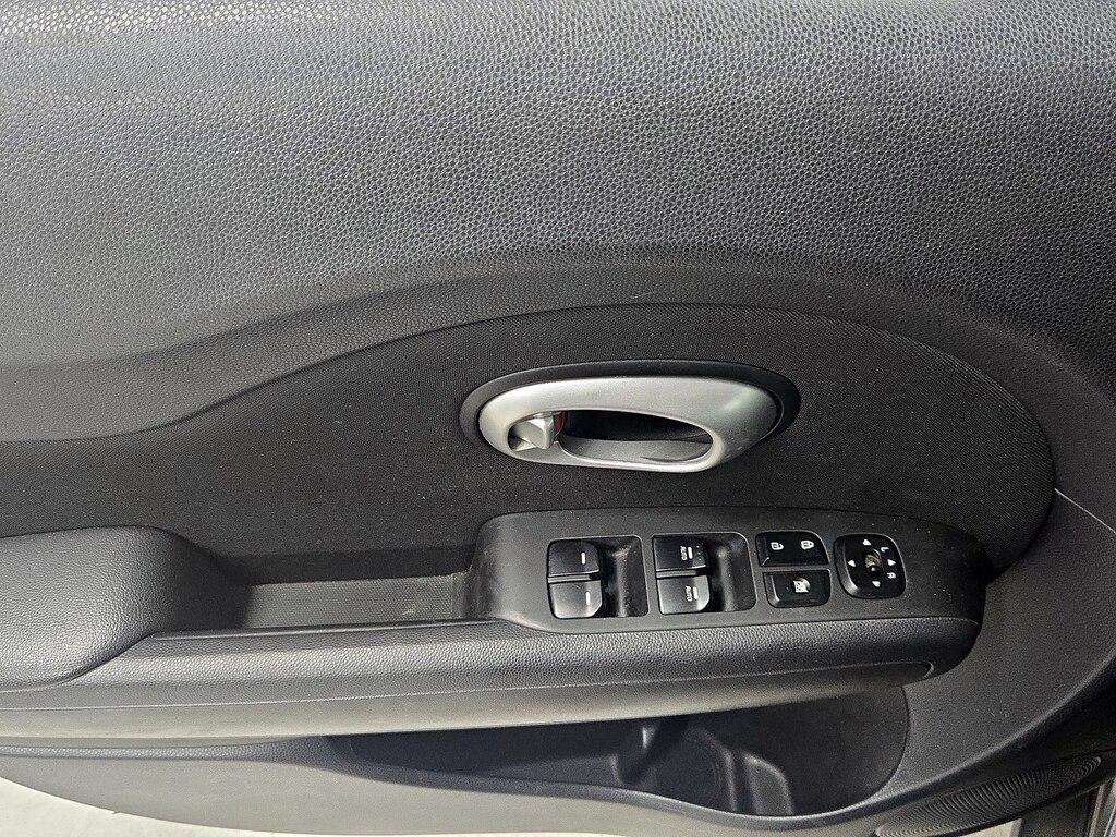 used 2014 Kia Soul car, priced at $9,599