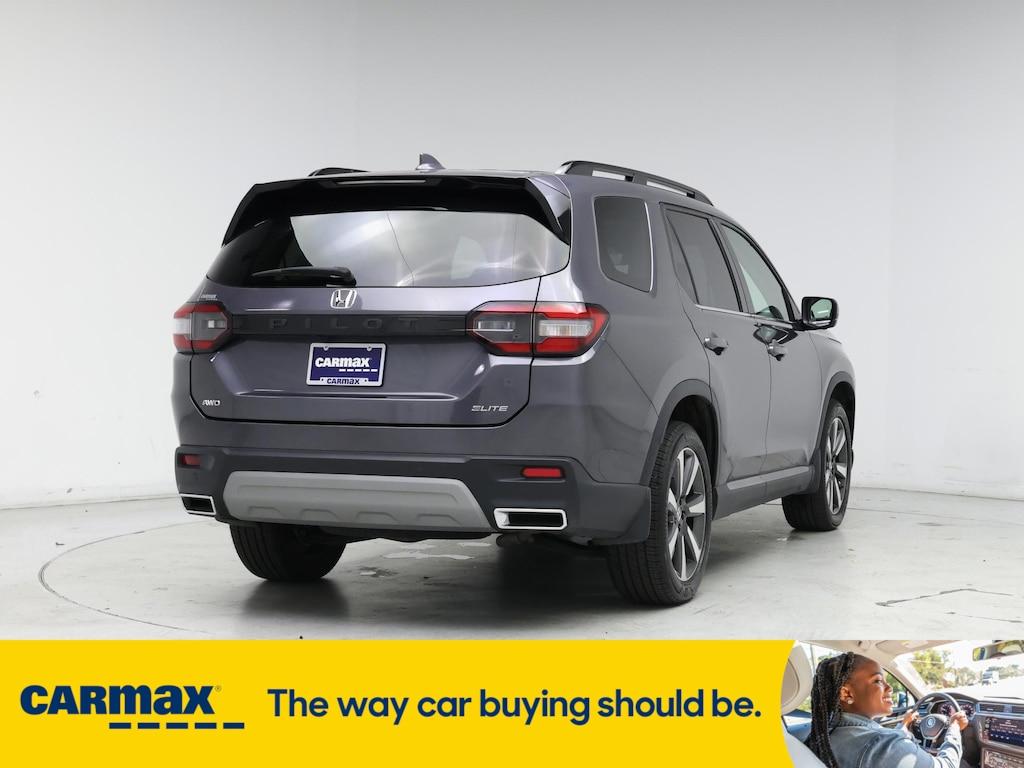 used 2023 Honda Pilot car, priced at $45,998