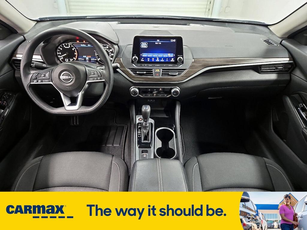 used 2023 Nissan Altima car, priced at $22,998