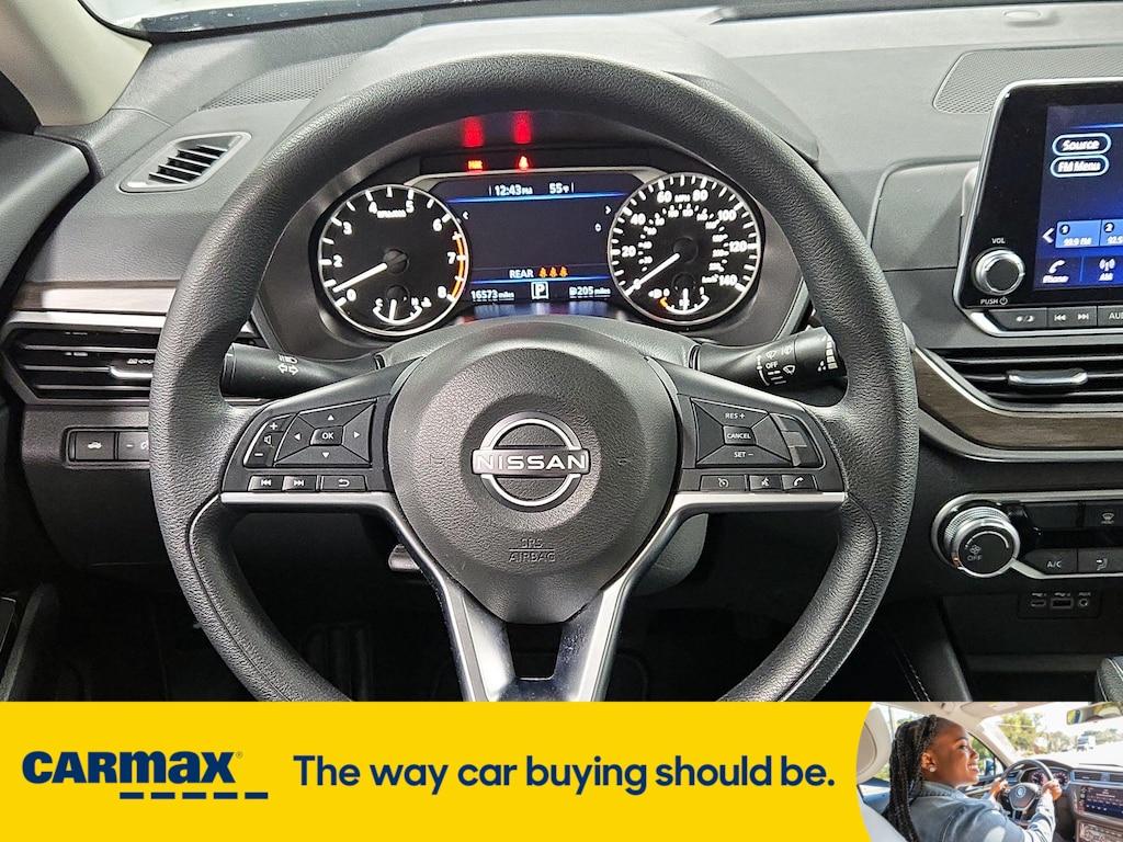 used 2023 Nissan Altima car, priced at $22,998