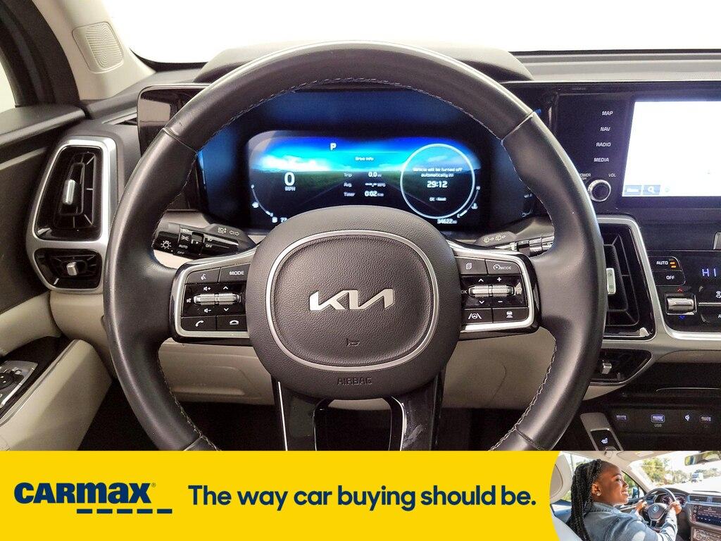 used 2023 Kia Sorento car, priced at $31,998