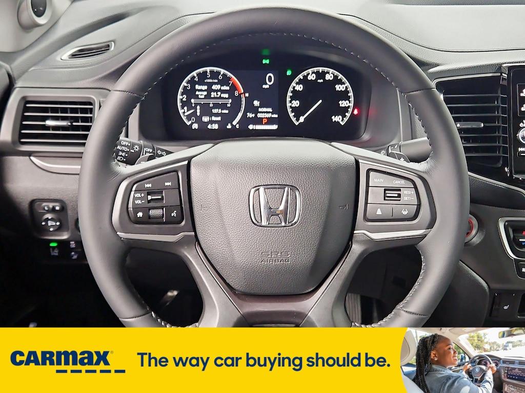 used 2025 Honda Ridgeline car, priced at $39,998