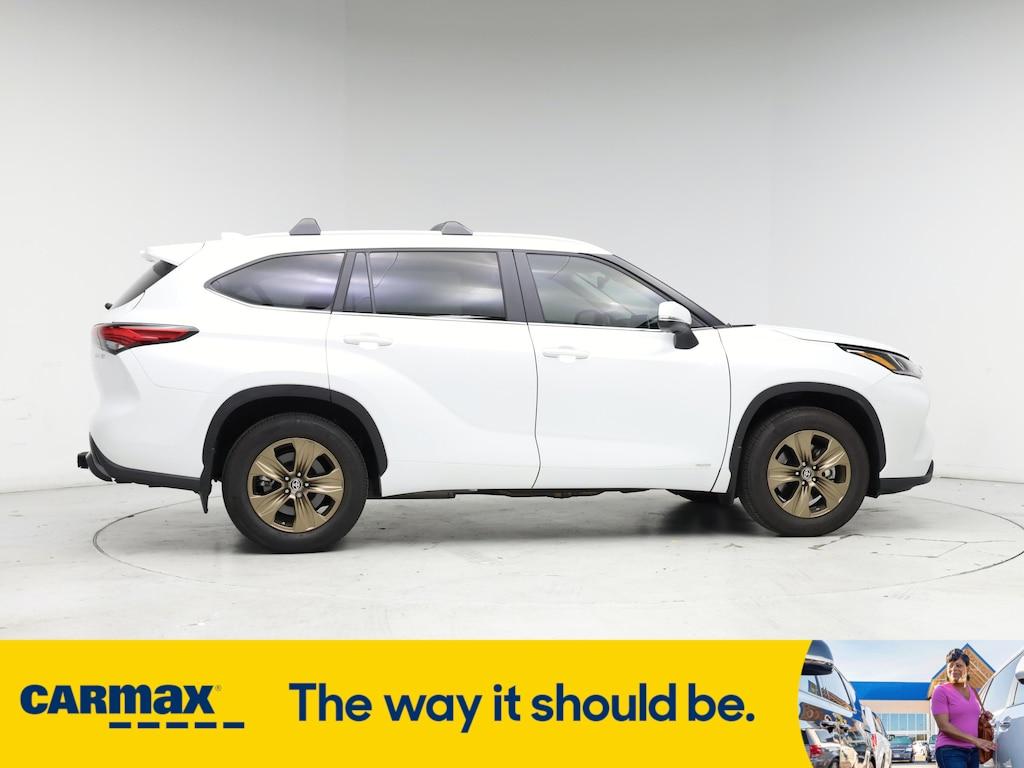used 2023 Toyota Highlander Hybrid car, priced at $49,998