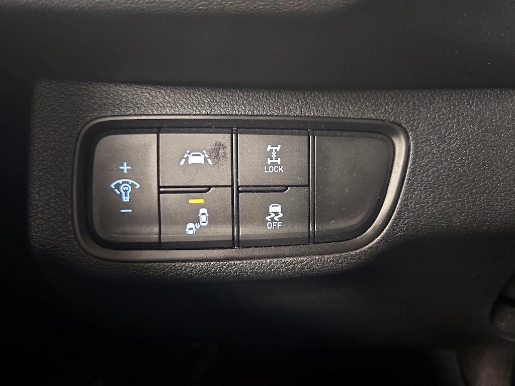 used 2019 Hyundai Santa Fe car, priced at $18,998