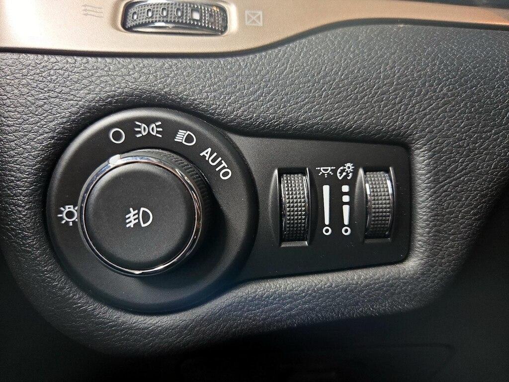 used 2016 Jeep Cherokee car, priced at $15,998