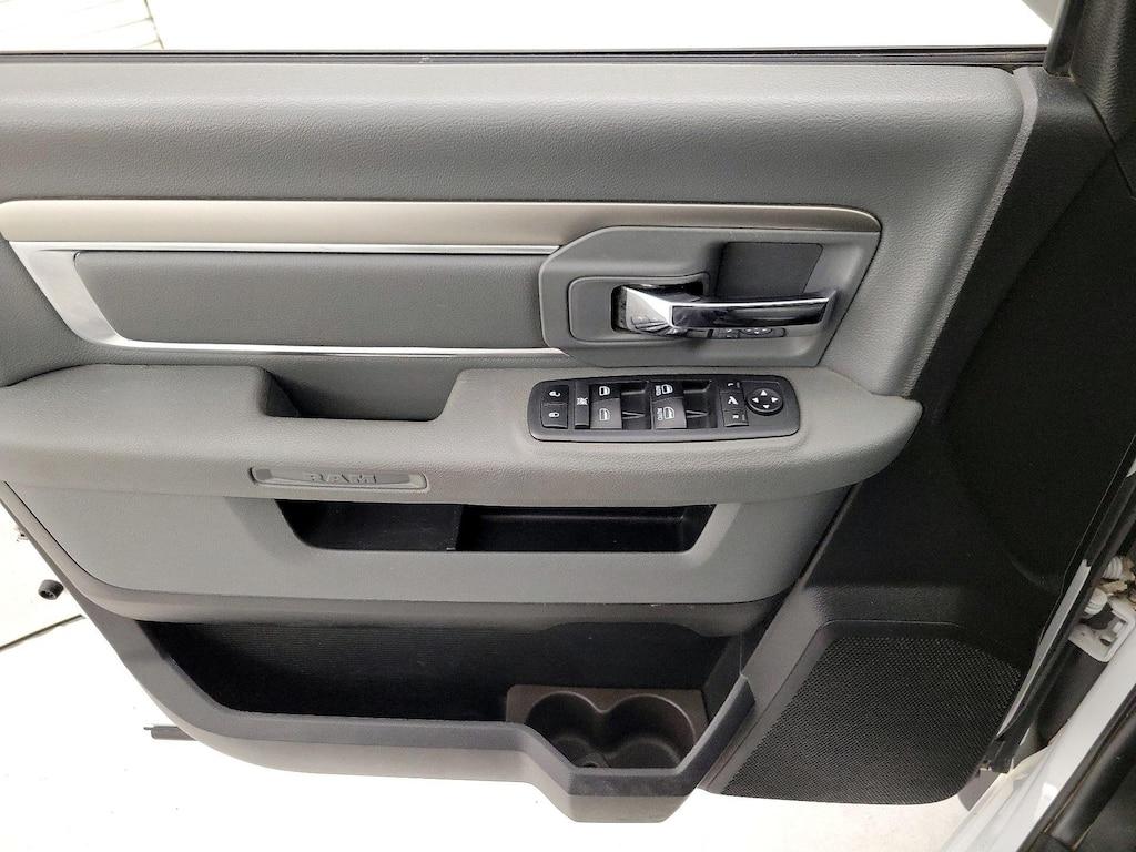 used 2019 Ram 1500 Classic car, priced at $25,998