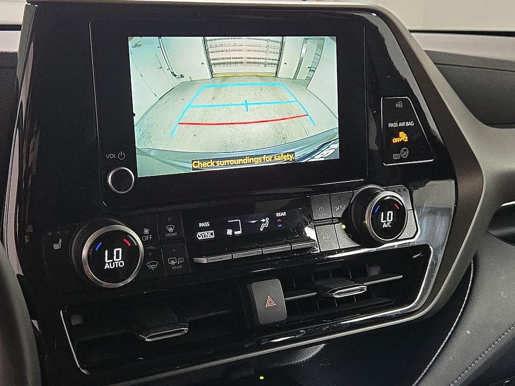 used 2023 Toyota Highlander car, priced at $37,998