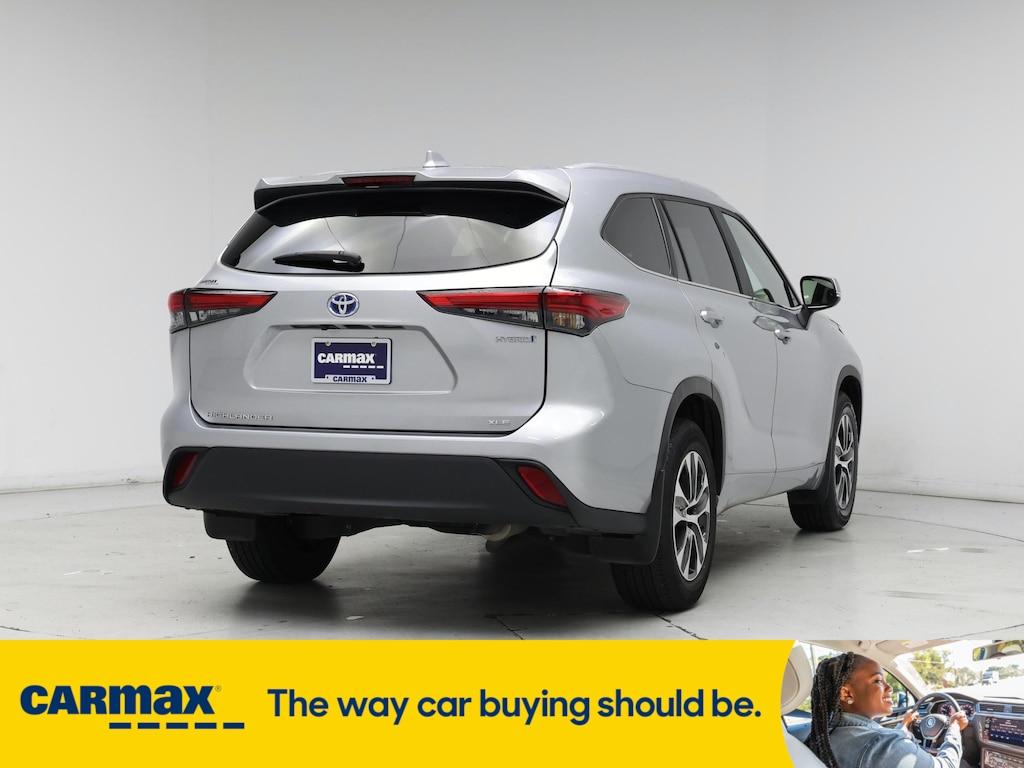 used 2023 Toyota Highlander Hybrid car, priced at $44,998