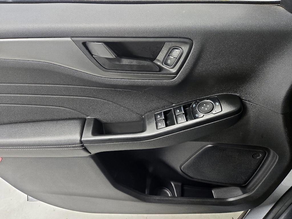 used 2024 Ford Escape car, priced at $20,998