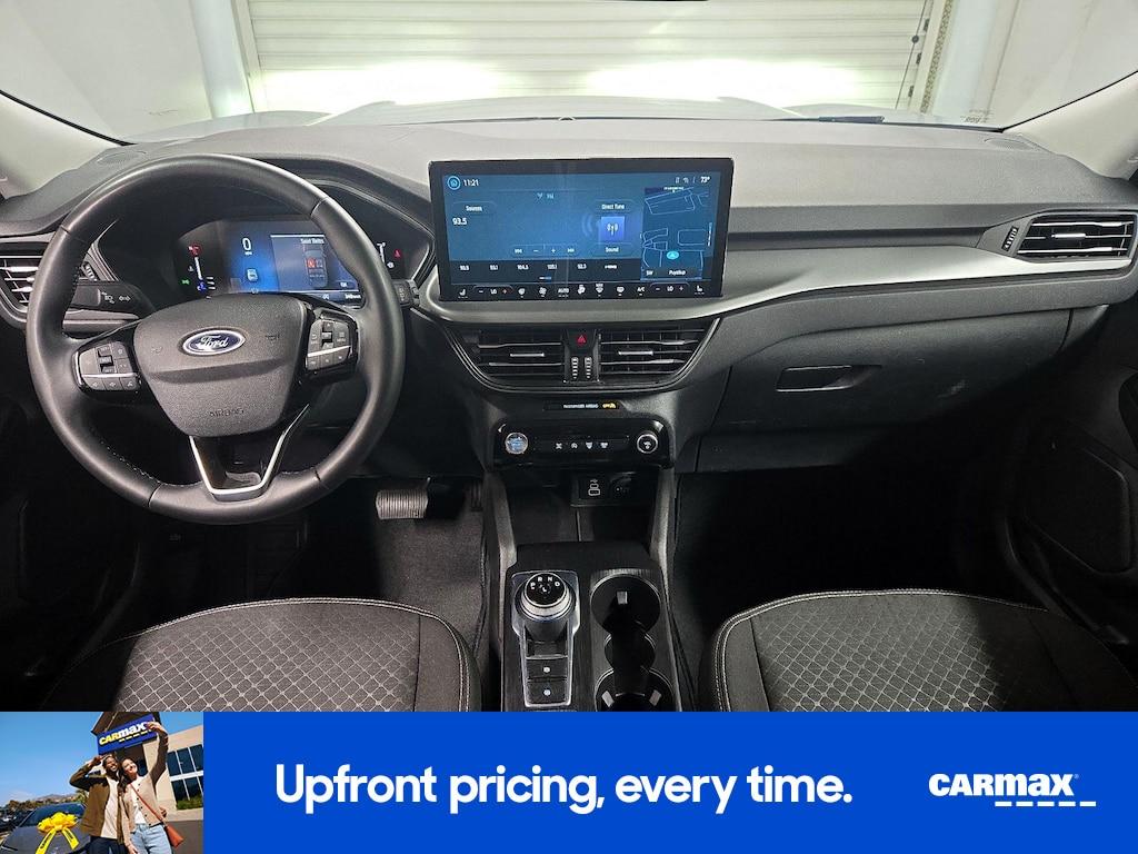 used 2024 Ford Escape car, priced at $20,998
