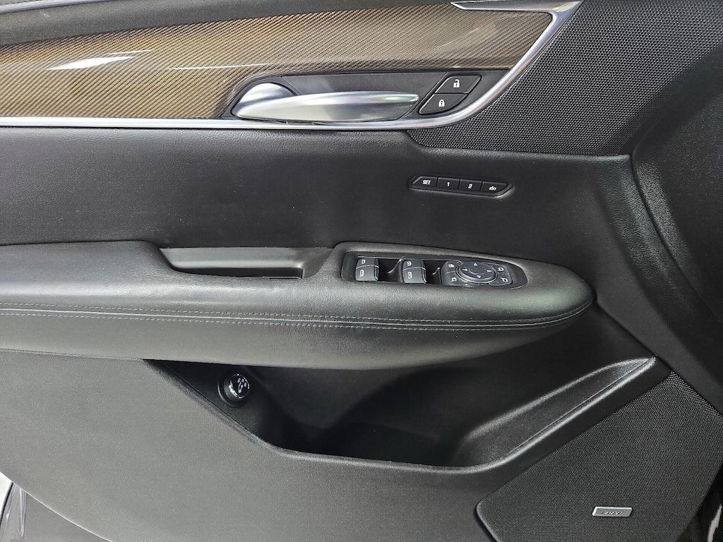 used 2017 Cadillac XT5 car, priced at $19,998