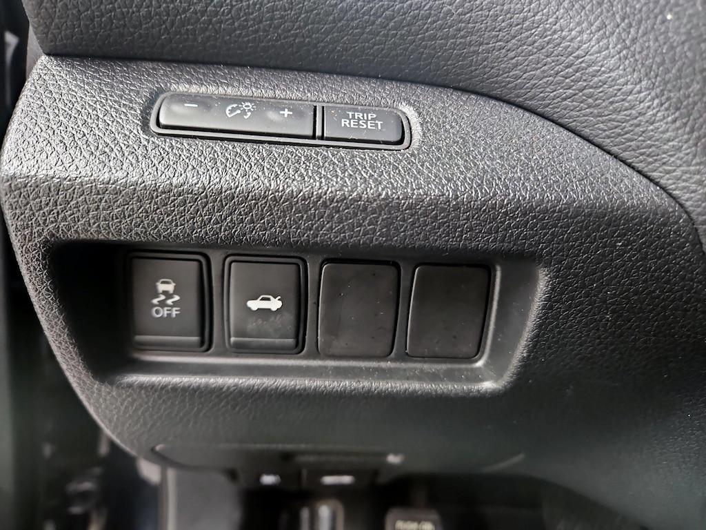 used 2015 Nissan Altima car, priced at $12,998